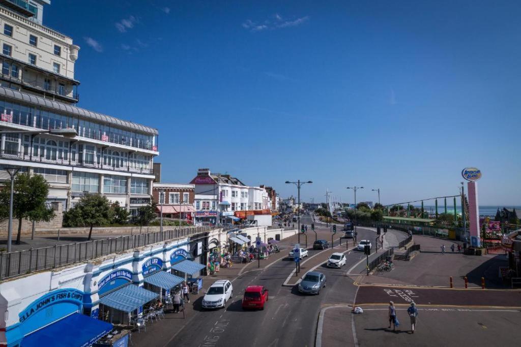 Marine Villa Hotel & Suites - Close To Beach, Train Station & Southend Airport 外观 照片